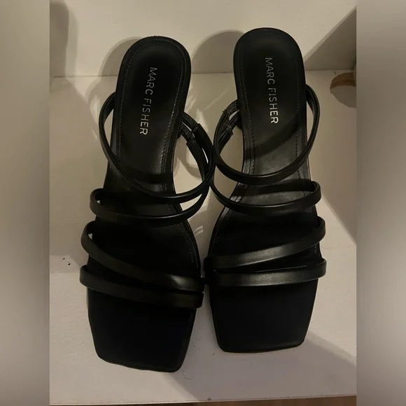 Marc Fisher Heels - Picture 1 of 3